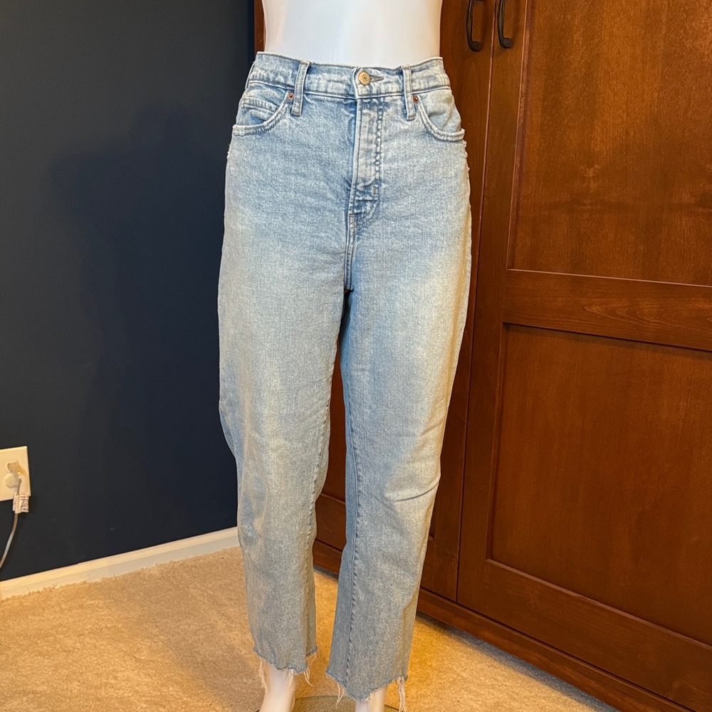 Old Navy Women's Light Straight Leg Jeans